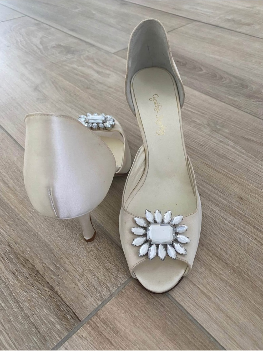 Cynthia Rowley Beaded Peep-Toe Heels in Ivory - Elegant Women's Dress Shoes SZ9